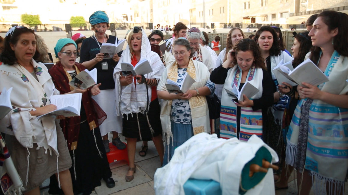 Femmes d’Israël, à l’ombre du Mur