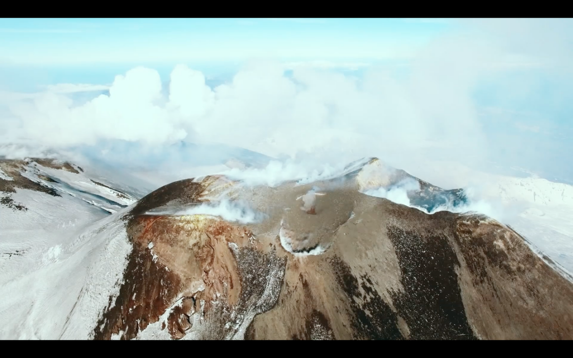 Volcans sacrés